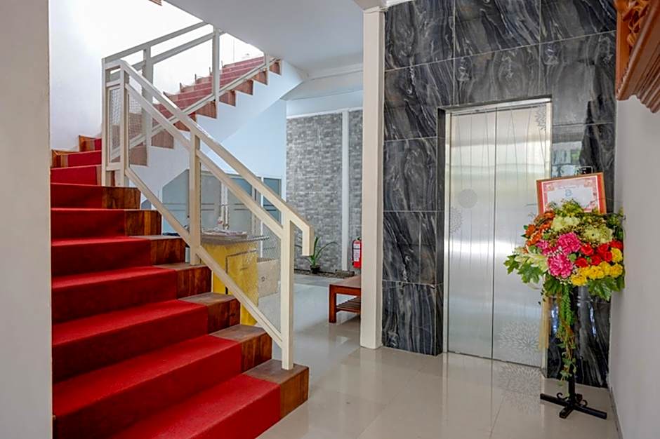 RedDoorz @ Jalan Majapahit Semarang