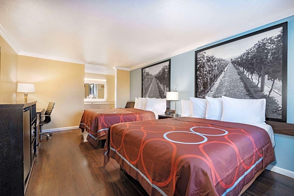 Super 8 by Wyndham Ukiah