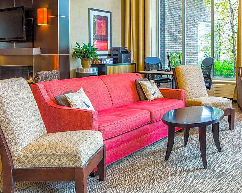 Cambria Hotel Traverse City