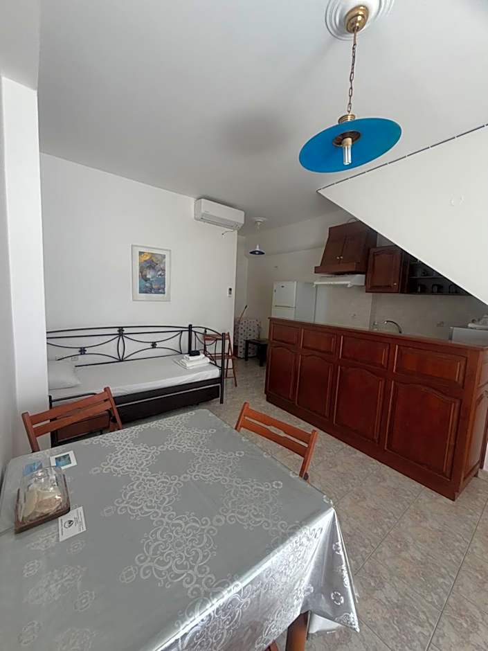 Afroditi Syros
