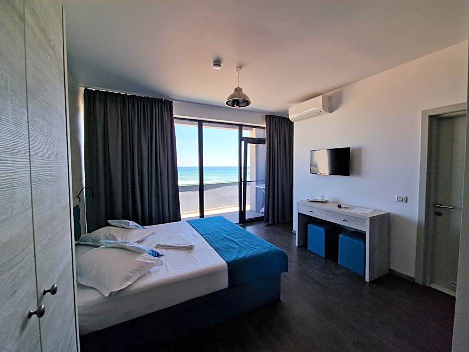 Hotel H pe plaja Belona