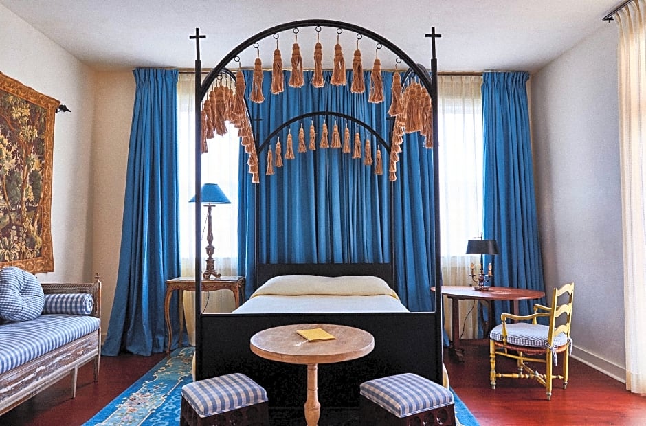 Hotel Peter and Paul