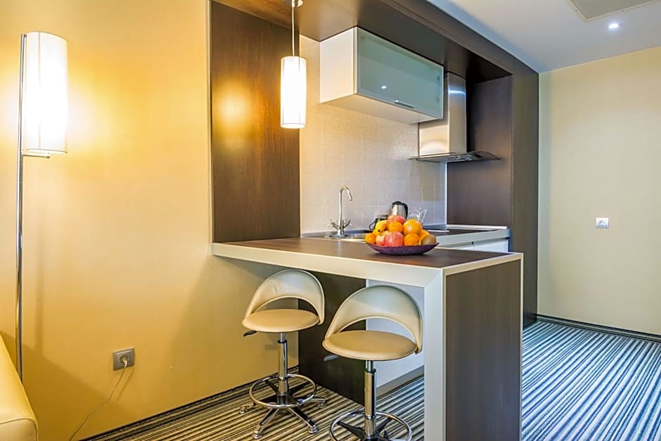 Best Western Plus Olives City Hotel