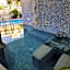 Hotel Embassy