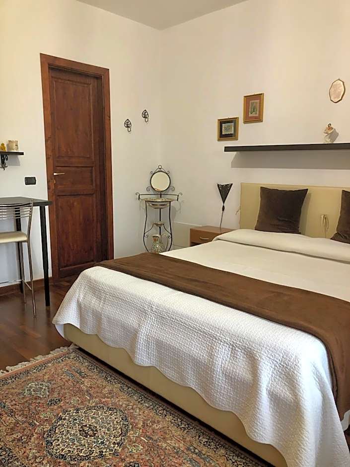 B&B Roomantic & Piscina Idromassaggio