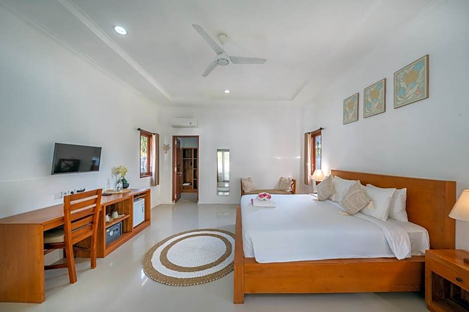 Nusa Indah Onai Hotel