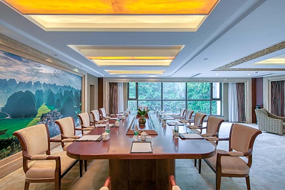 Rezen Retreat Zhaozhuang Xingyi Wanfenglin Airport