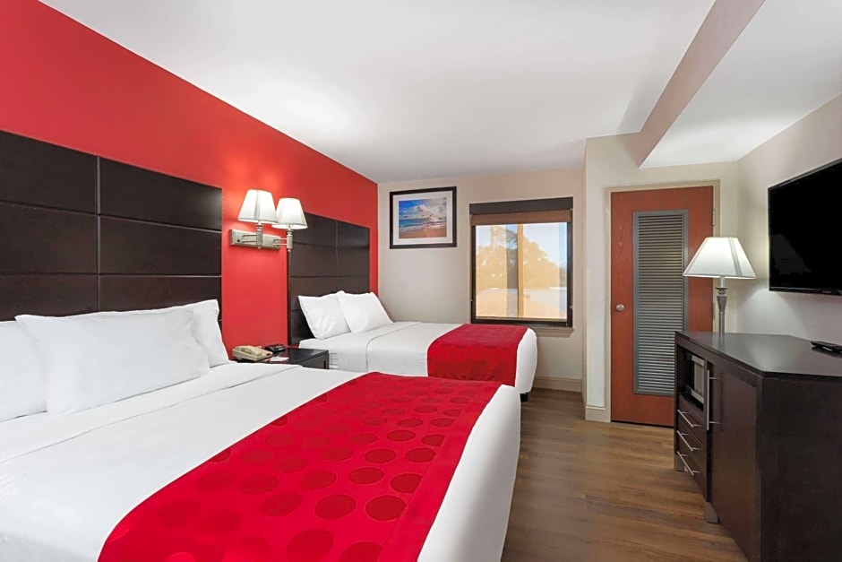 Ramada by Wyndham Panama City