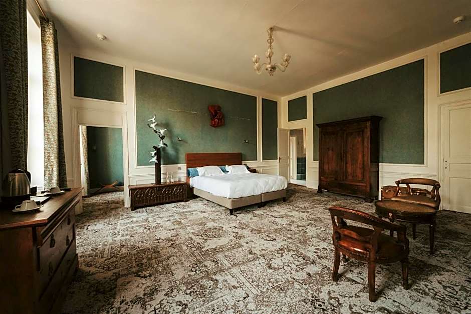 Logis Hôtels Château de La Barge