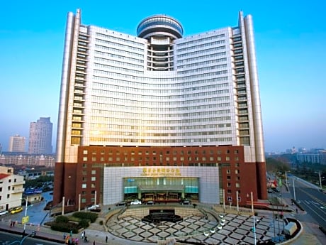 Zhangjiagang Huafang Jinling International Hotel