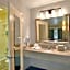 Lamplighter Inn & Suites at SDSU