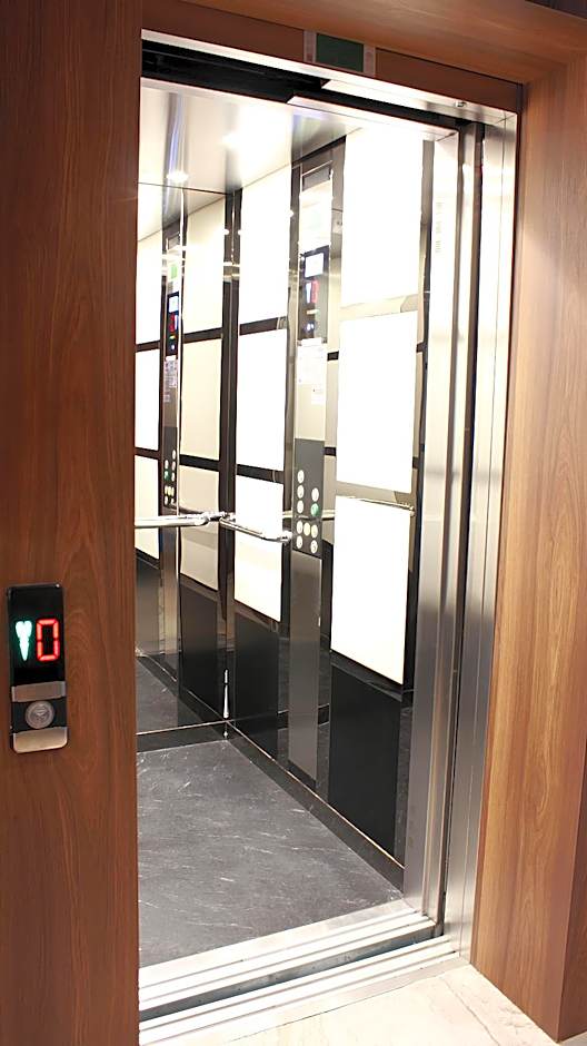 ROI HOTEL IZMiR