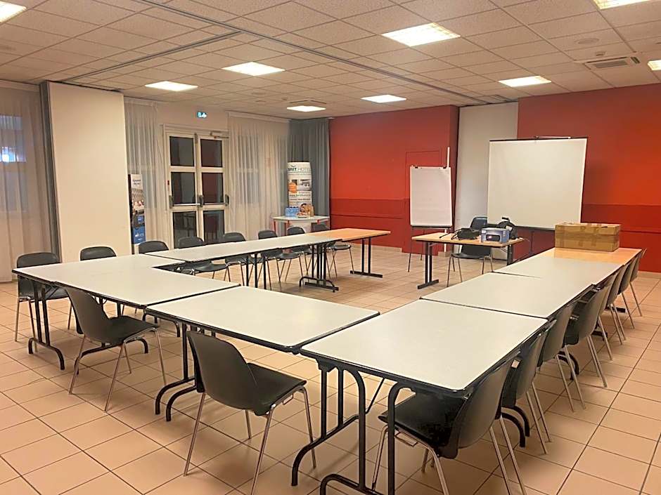 Brit Hotel Lyon Nord Dardilly