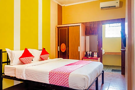 OYO 789 Pelangi Guest House