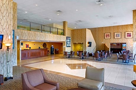 Quality Inn & Suites - Greensboro-High Point