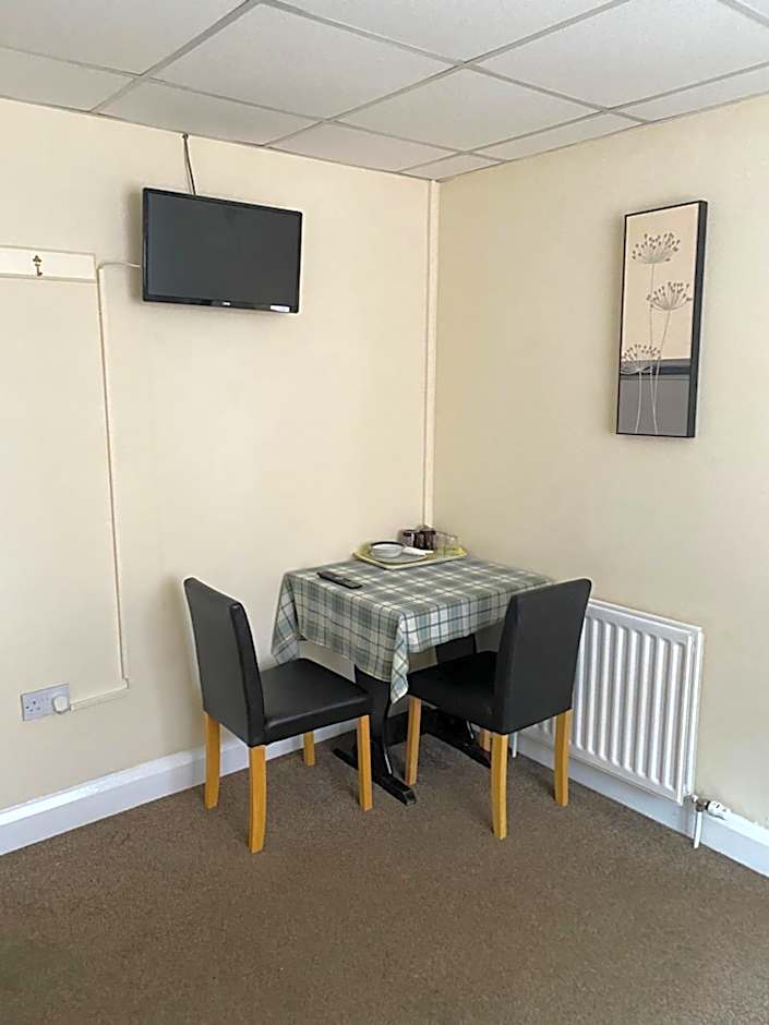 Clarendon Lodge