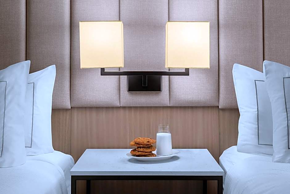 DoubleTree By Hilton Club Las Vegas Airport