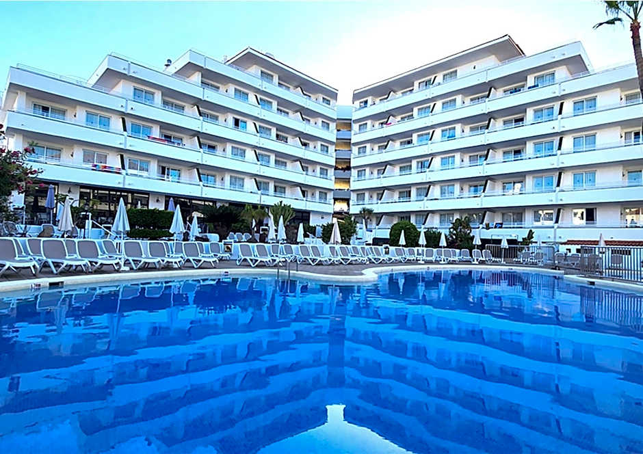 TMS Andorra Luxury ApartHotel, Las Americas, Pool&Beach