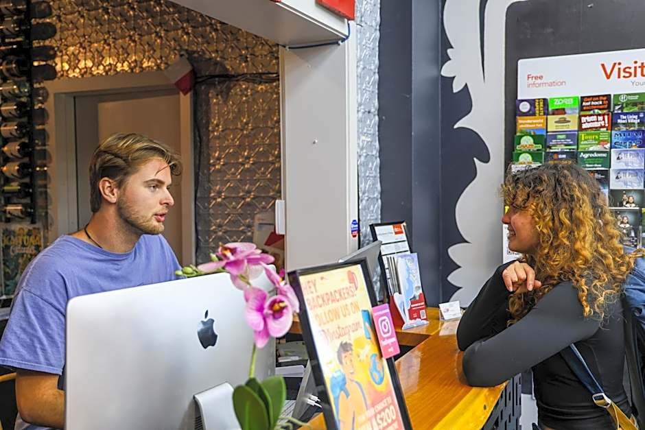 Crashpalace Backpackers