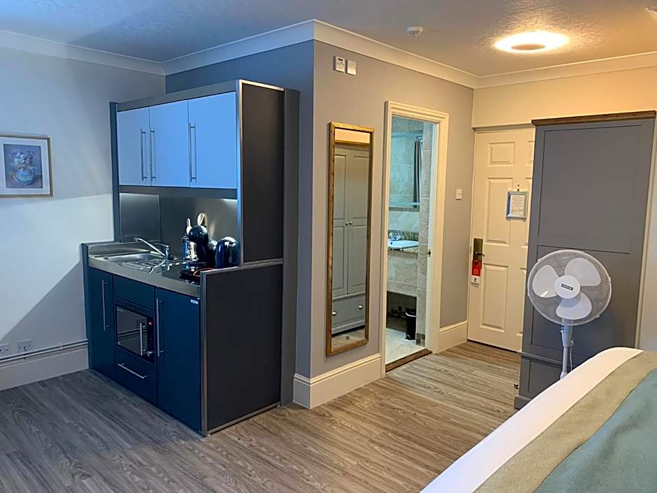 Best Western The Manor Hotel