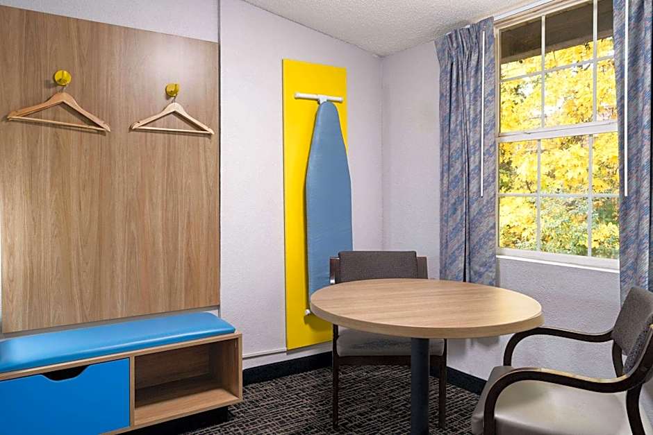 Days Inn by Wyndham Salisbury, NC