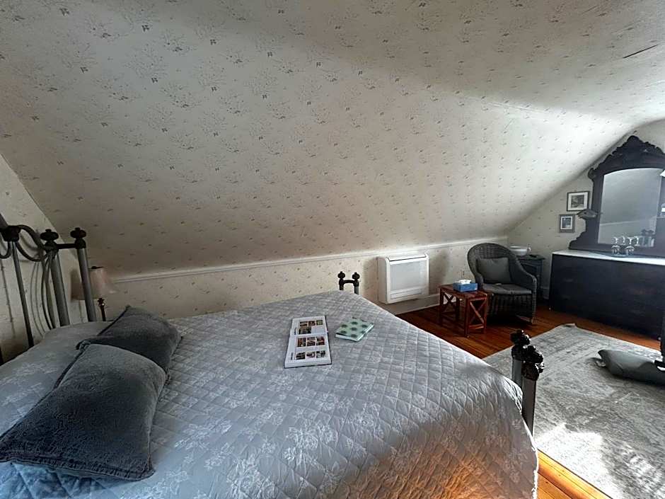 Beauclaires Bed & Breakfast