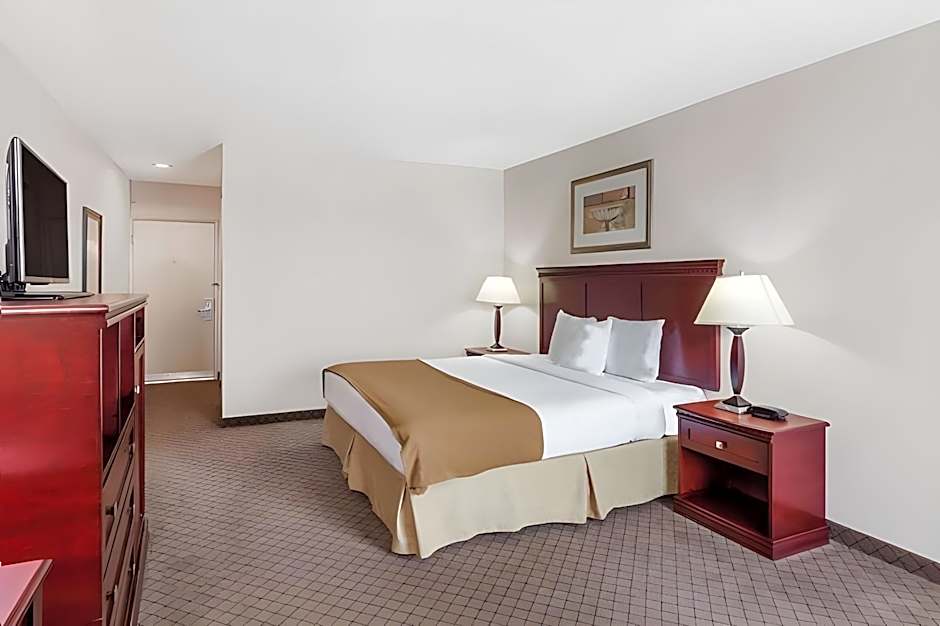 Holiday Inn Express Anaheim West By IHG