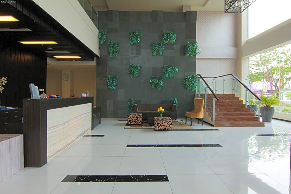 The Sun Hotel Madiun