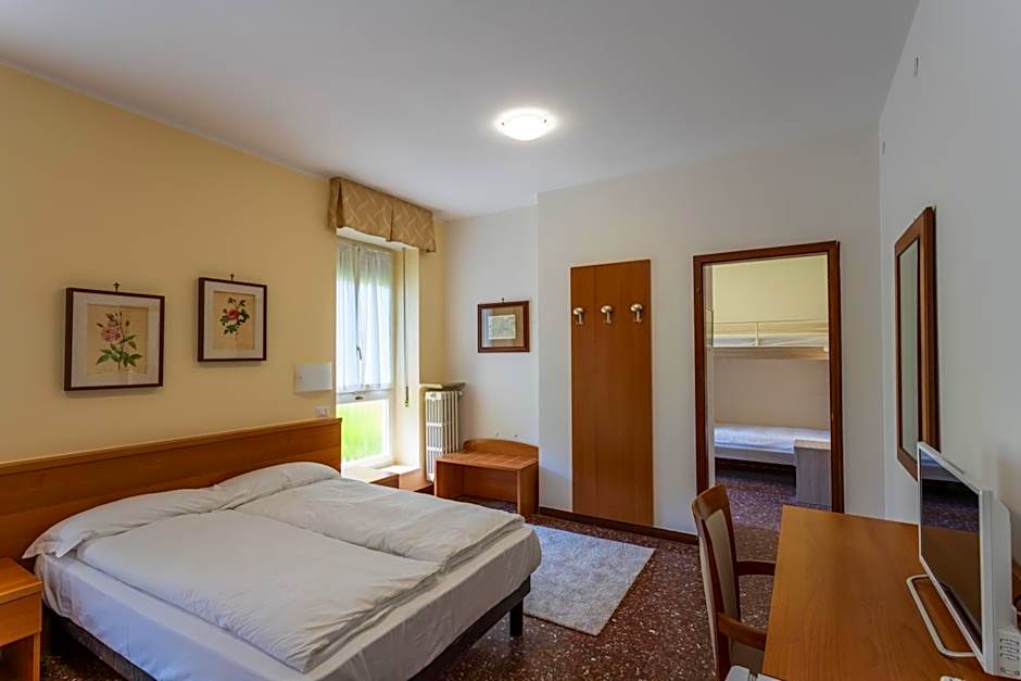 Hotel Roma
