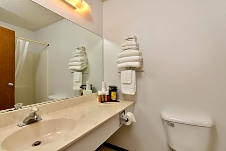 3 Queen Beds Non Smoking