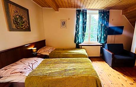 Large Double Room