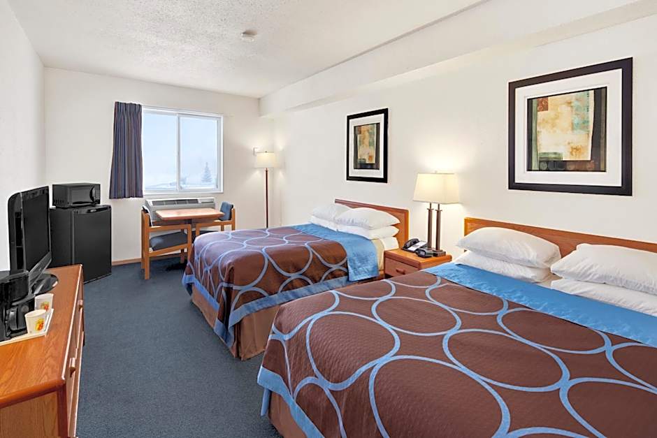 Super 8 by Wyndham Swift Current