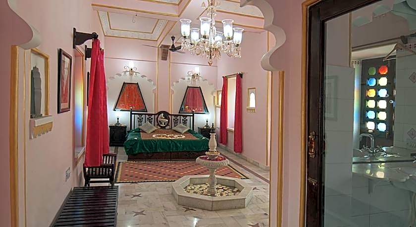 Ravla Bhenswara Hotel