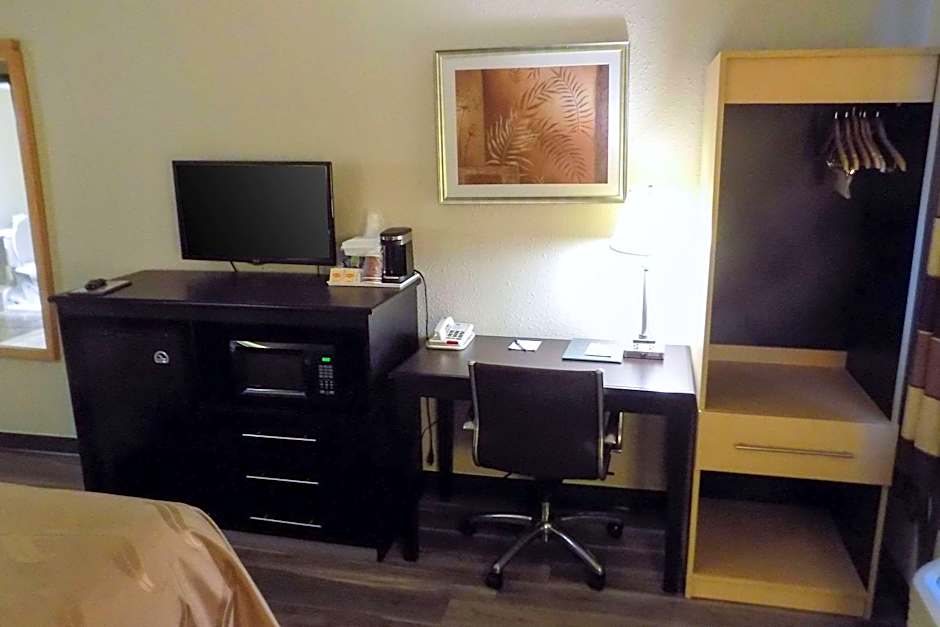 Quality Inn DFW Airport North