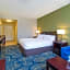 Holiday Inn Express Hotel & Suites Easton By IHG