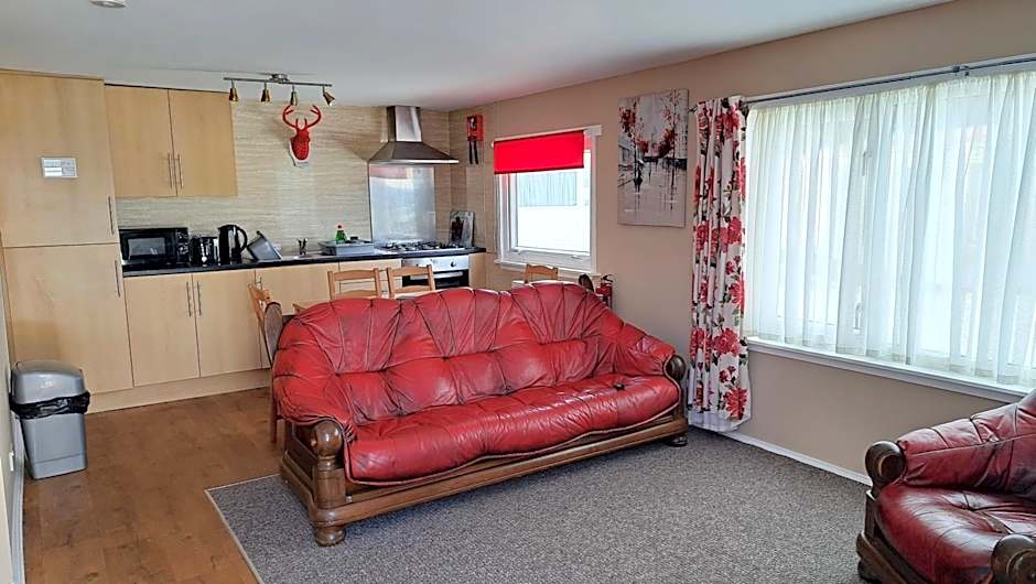 Red Deer Village Holiday Park - 3 Bedroom, Self-Catering Chalet