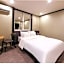 Gamdong Hotel