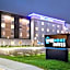 Everhome Suites Lexington - Horse Park