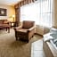 Comfort Inn & Suites McMinnville Wine Country