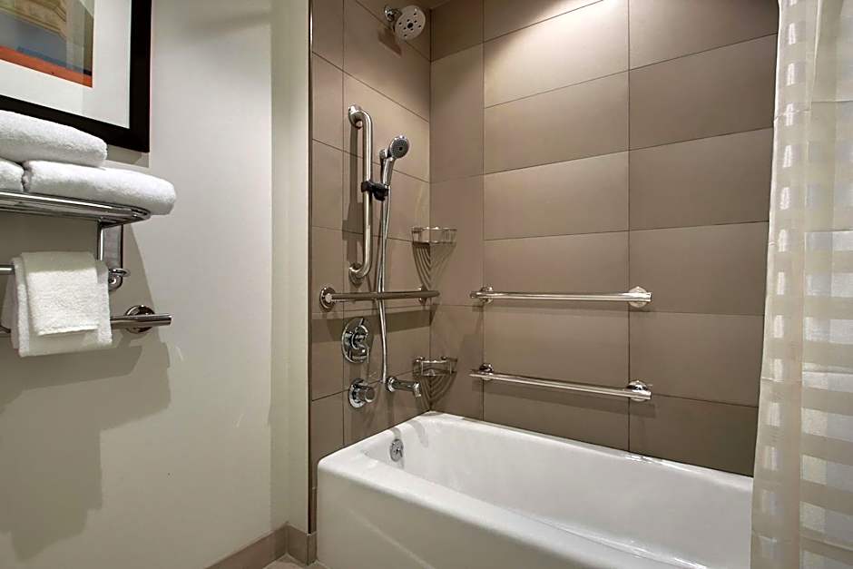 Hyatt House Oak Brook