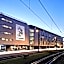Me And All Hotel Dusseldorf Oberkassel