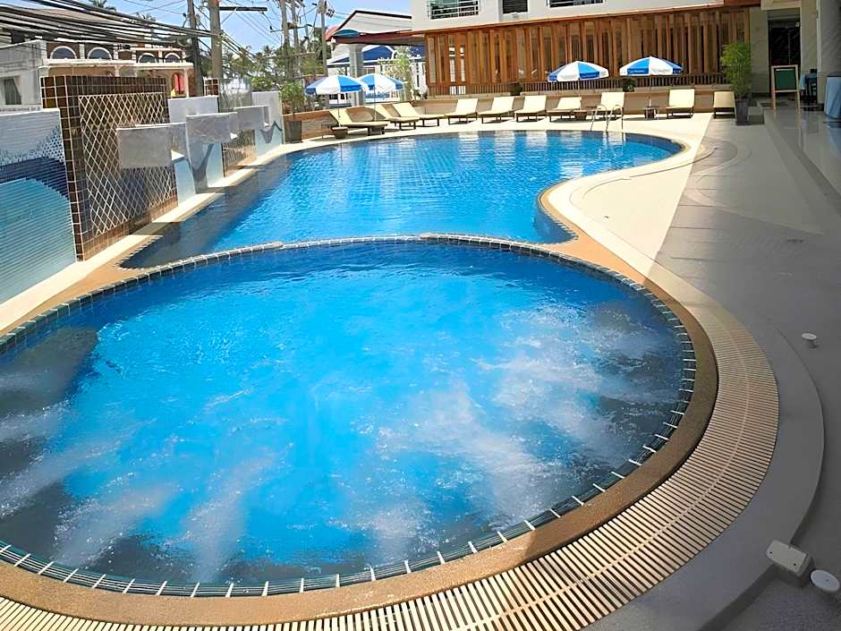 First Residence Hotel