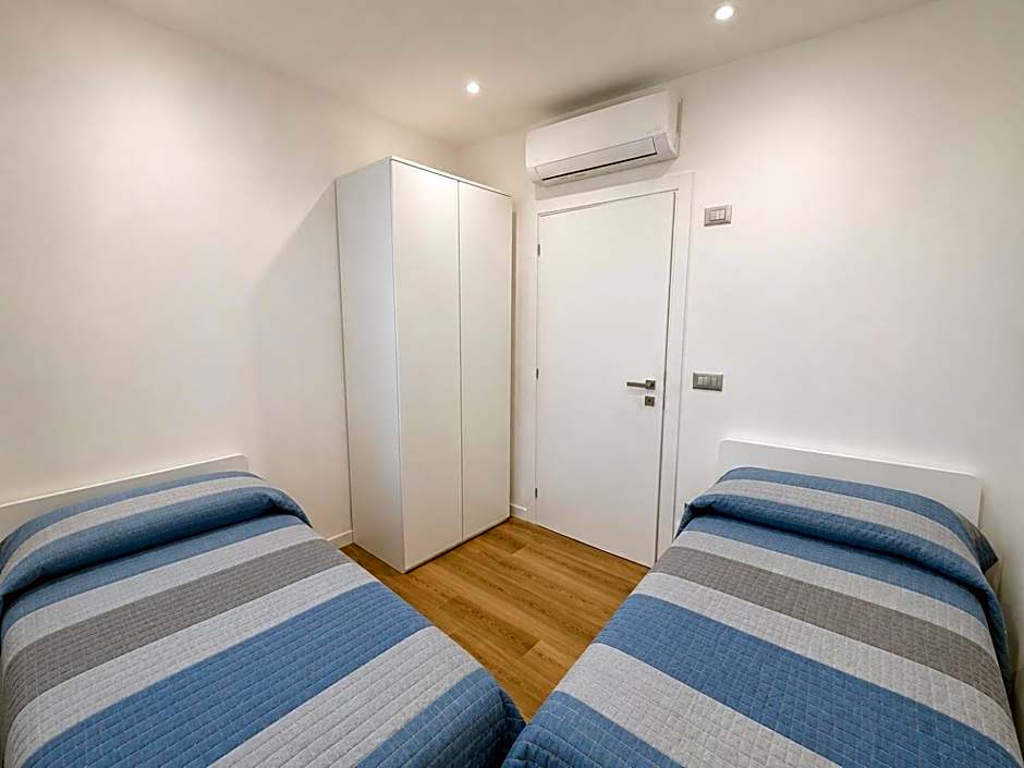 Marina Dream Beach Apartments with Sea View Terrace - Agenzia Cocal