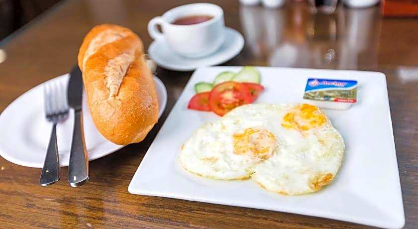 Hoa De Nhat - San Bay Tan Son Nhat 