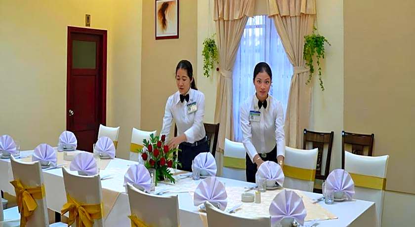 Hoa Binh 2 Hotel