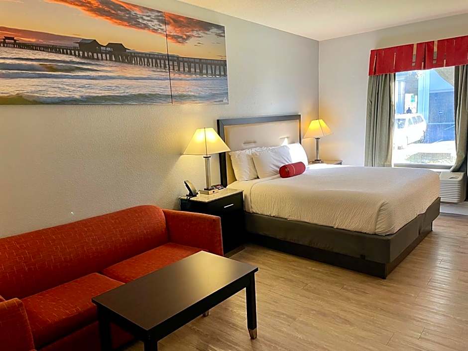 Days Inn & Suites by Wyndham Lakeland