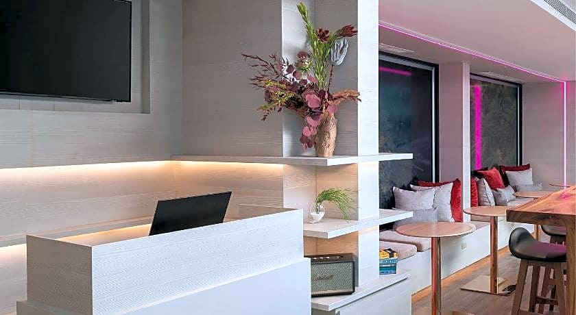 Jono Bangkok Asok Hotel