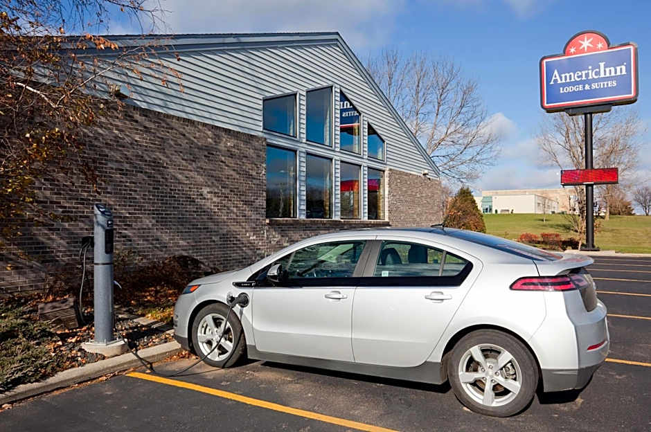 AmericInn by Wyndham Monroe