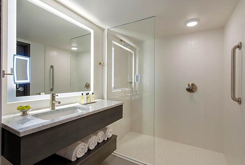 InterContinental Saint Paul Riverfront By IHG