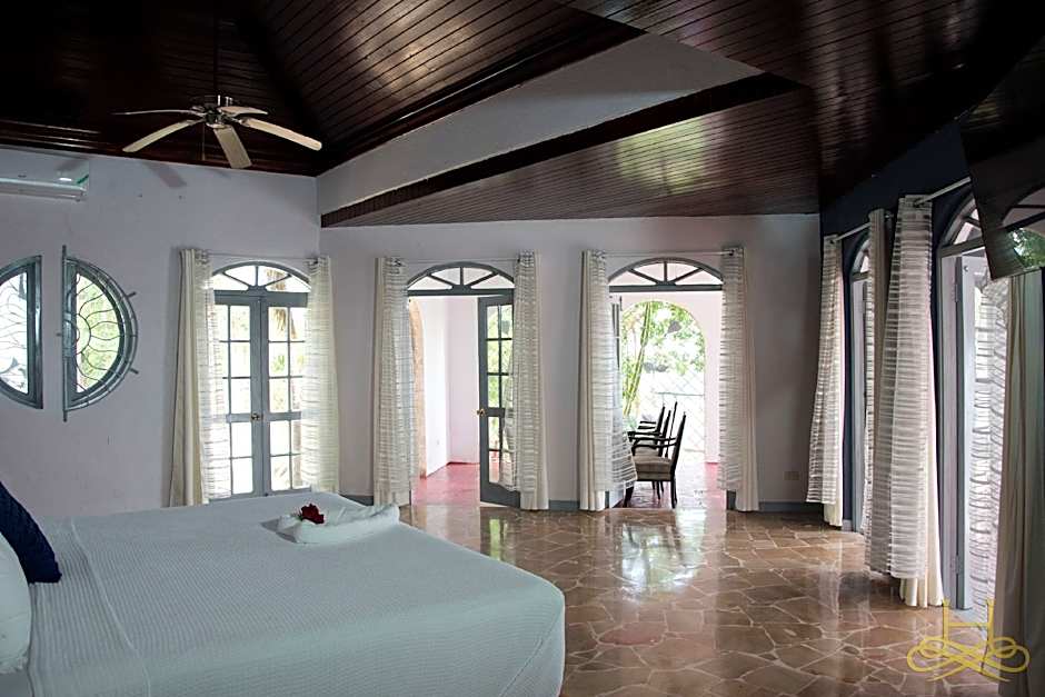 The High Life Villa
